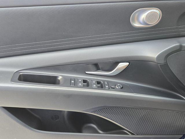 2026 Hyundai Elantra - $20,275