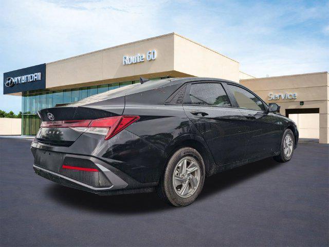2026 Hyundai Elantra - $22,196