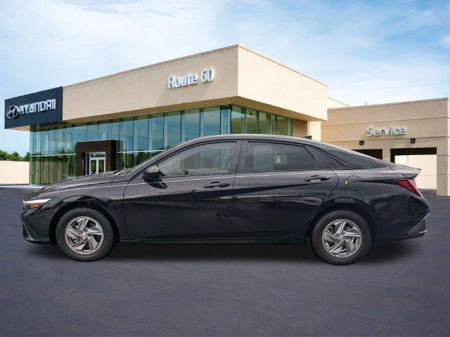 2026 Hyundai Elantra - $22,196