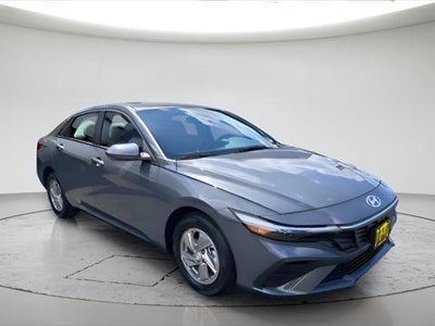 2026 Hyundai Elantra SE 4DR Sedan