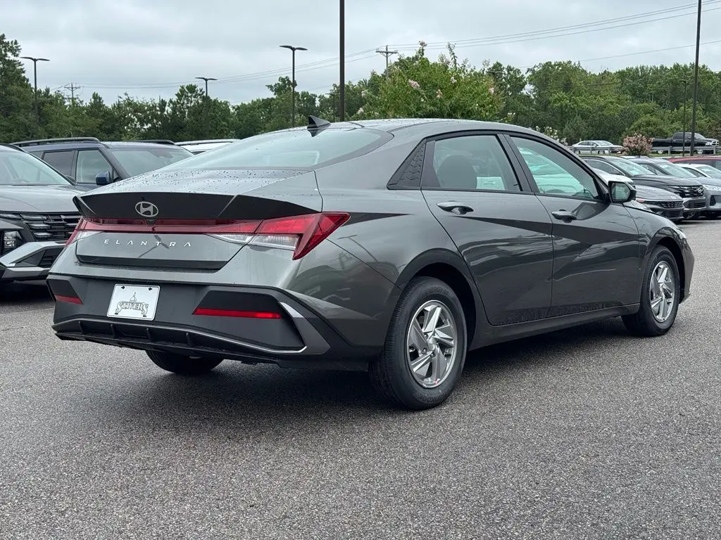 2026 Hyundai Elantra - $22,200