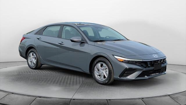 Preowned 2024 Hyundai ELANTRA SE for Sale