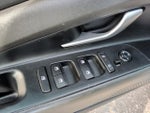 2024 Elantra Thumbnail 32