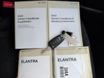 2024 Elantra Thumbnail 34