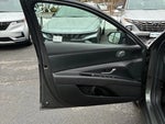2024 Elantra Thumbnail 39