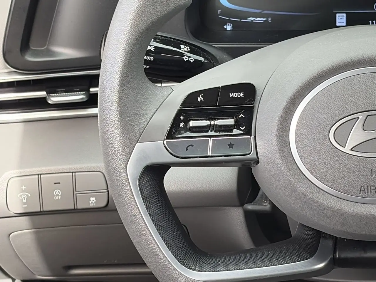 2024 Hyundai Elantra - $18,781