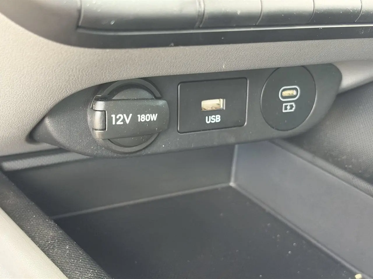 2024 Hyundai Elantra - $18,781