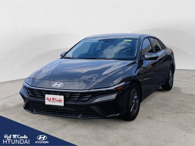 Photo of a 2025 Hyundai Elantra SE 4DR Sedan for sale