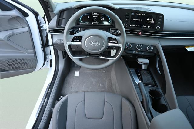 2025 Hyundai Elantra - $19,995