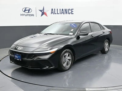 2025 Hyundai Elantra SE 4DR Sedan