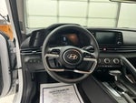 2025 Elantra Thumbnail 15
