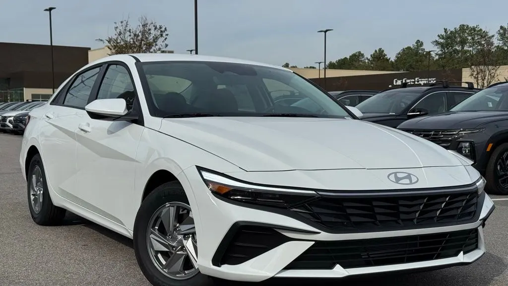 Preowned 2026 Hyundai ELANTRA SE for Sale