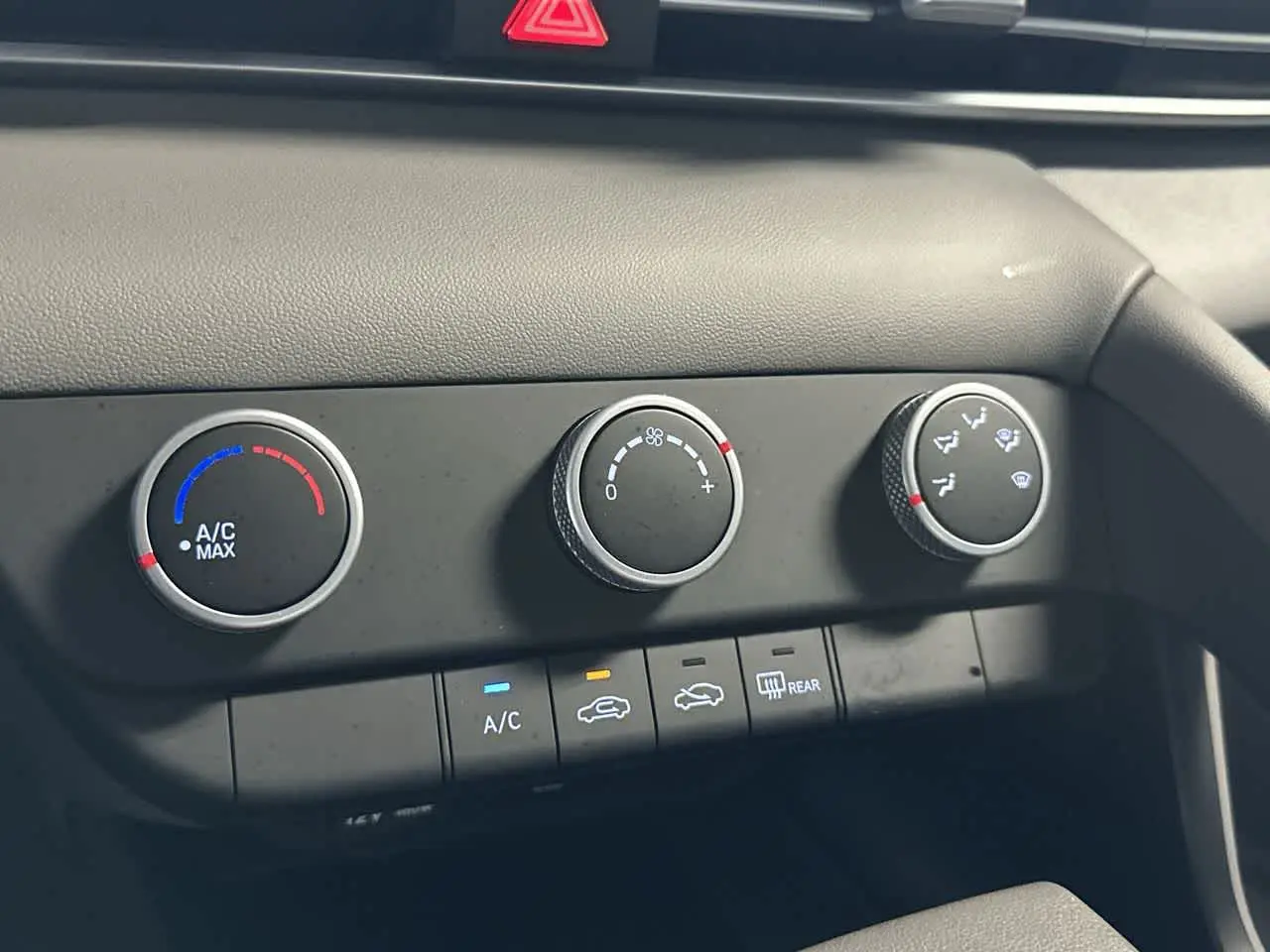 2026 Hyundai Elantra - $19,637