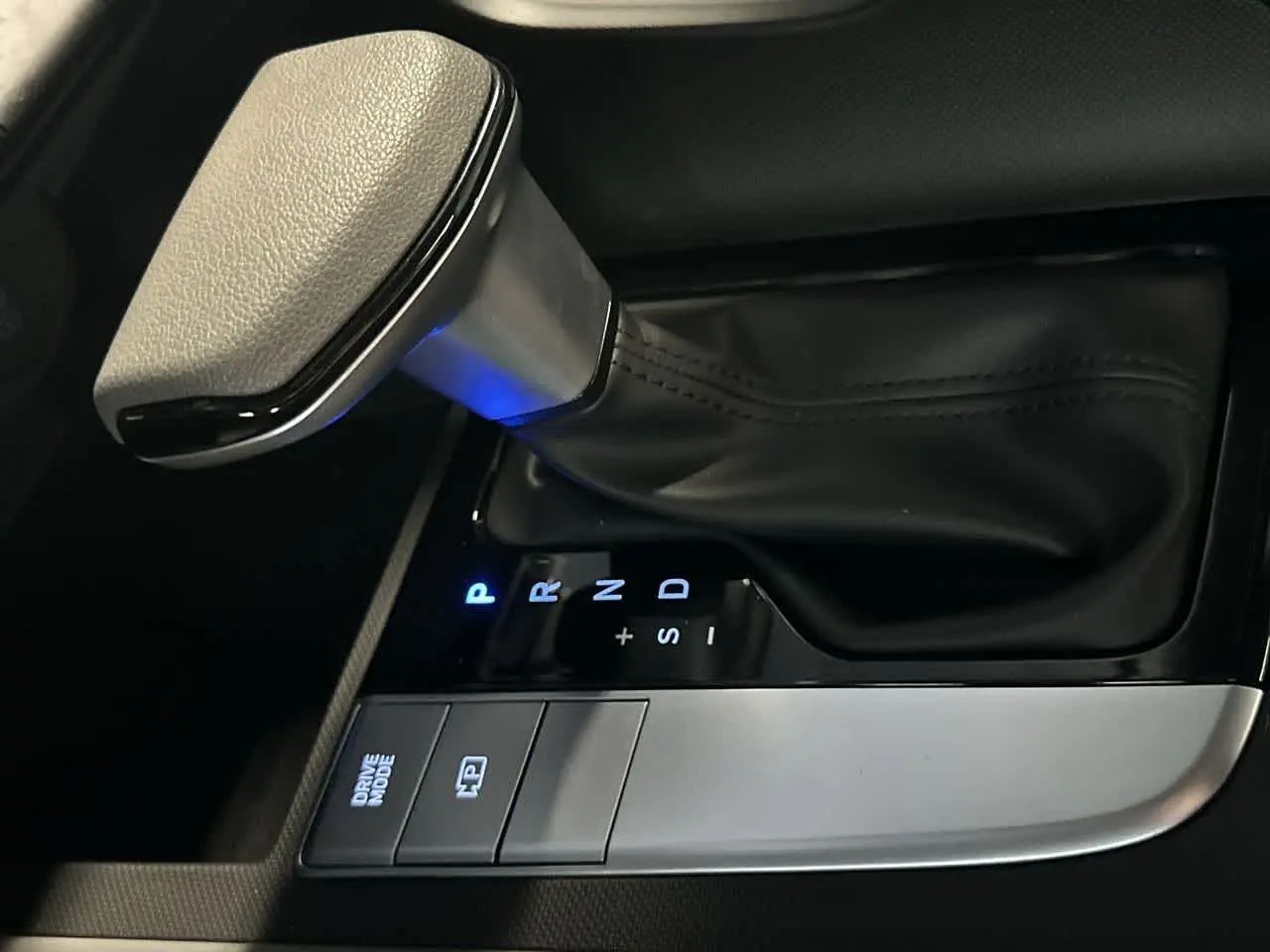 2026 Hyundai Elantra - $19,637