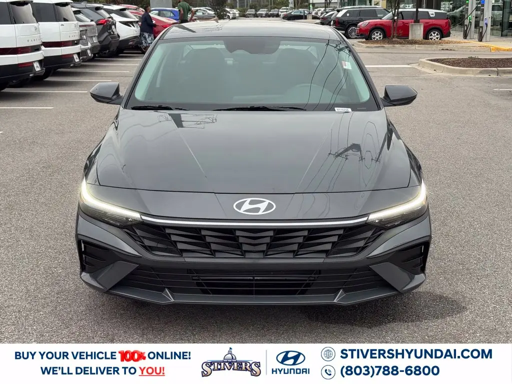 2026 Hyundai Elantra - $22,176