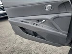 2024 Elantra Thumbnail 17