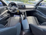 2024 Elantra Thumbnail 13