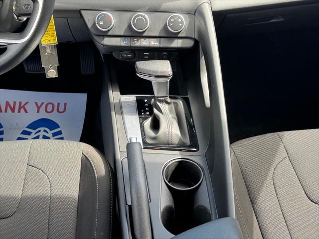 2024 Hyundai Elantra - $19,124