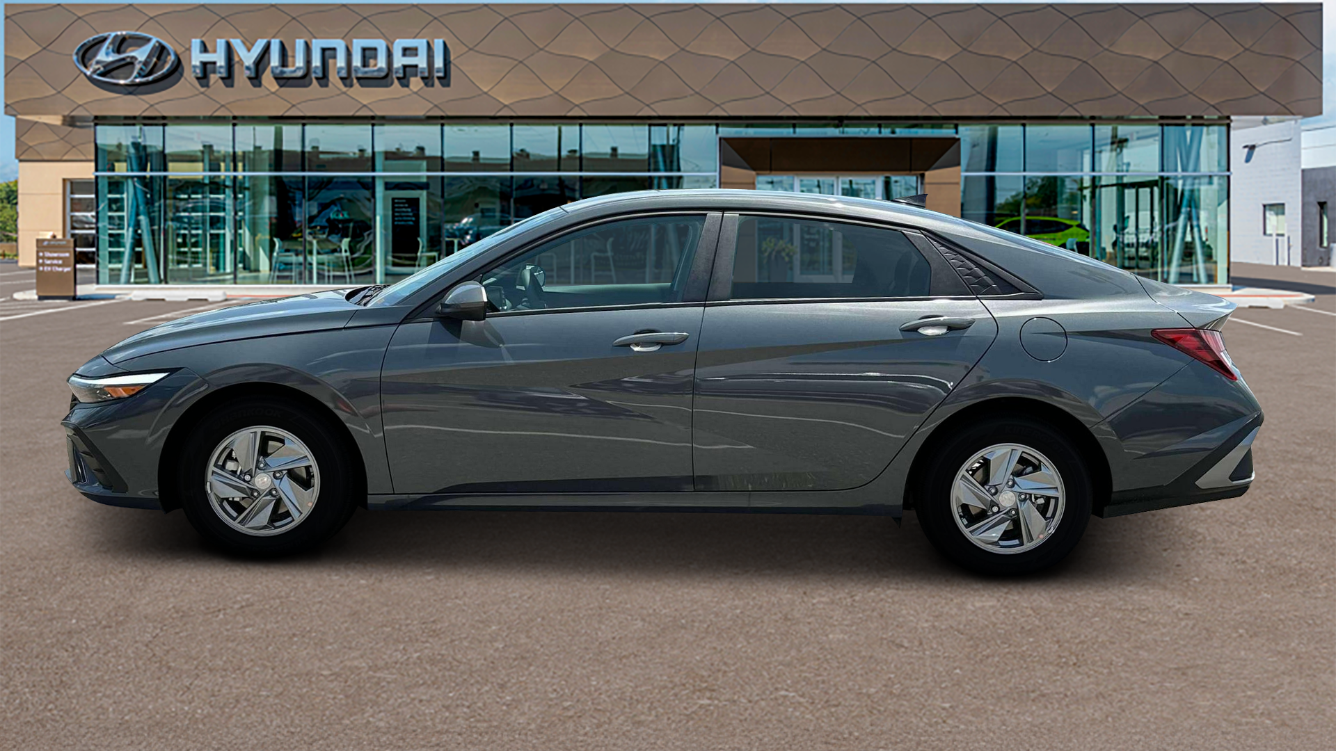 2024 Hyundai ELANTRA SE