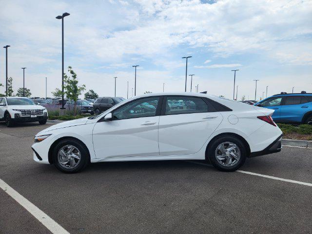 2025 Hyundai Elantra - $21,552