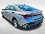 2025 Elantra Thumbnail 7