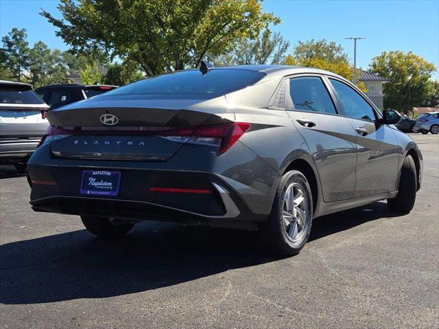 2025 Hyundai Elantra - $21,143