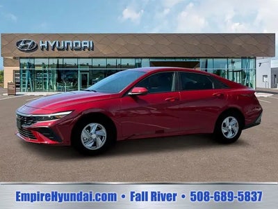 2025 Hyundai Elantra SE 4DR Sedan