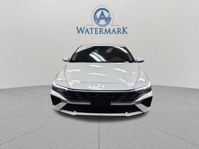 2026 Hyundai Elantra - $22,470