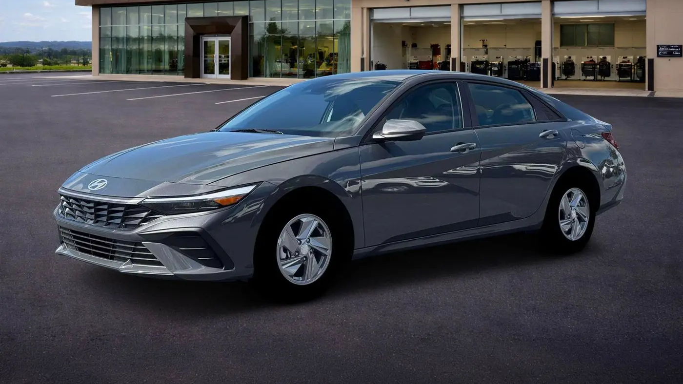2026 Hyundai ELANTRA SE