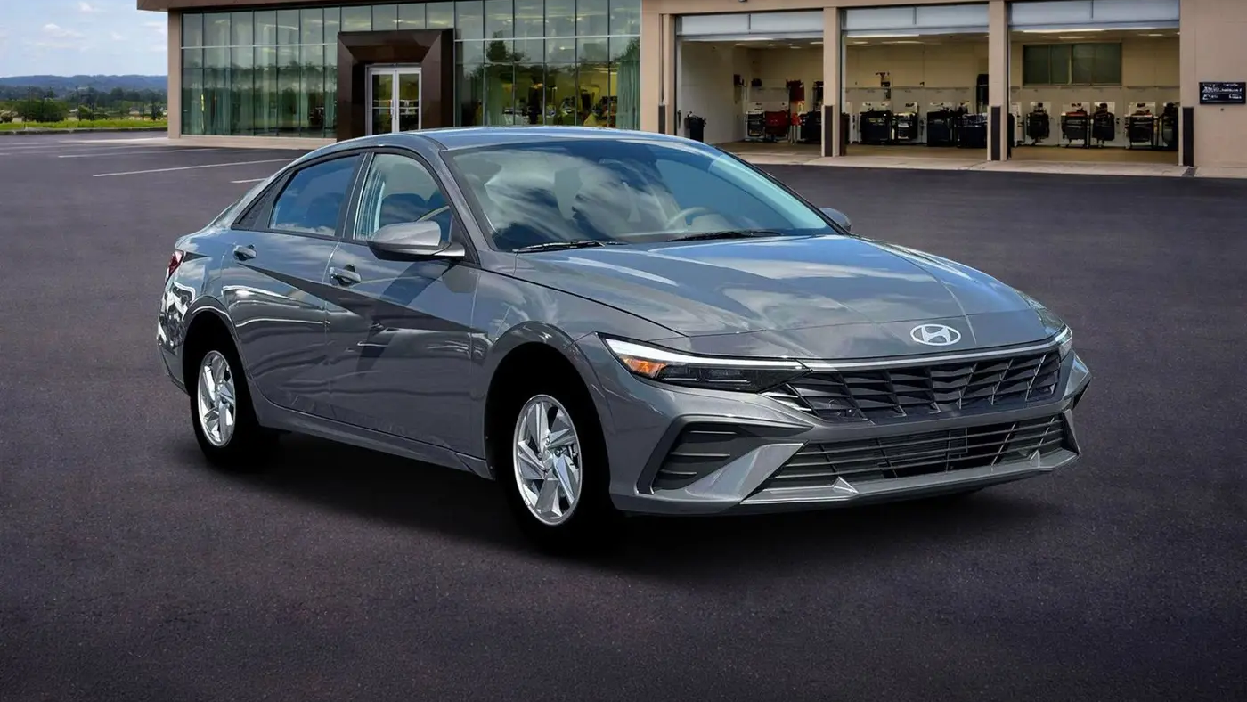 2026 Hyundai ELANTRA SE