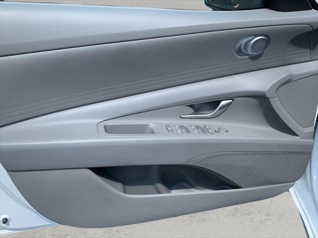 2026 Hyundai Elantra - $21,300