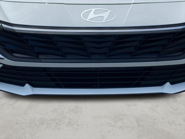 2026 Hyundai Elantra - $21,300