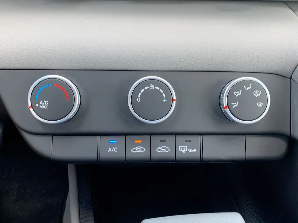 2026 Hyundai Elantra - $21,225
