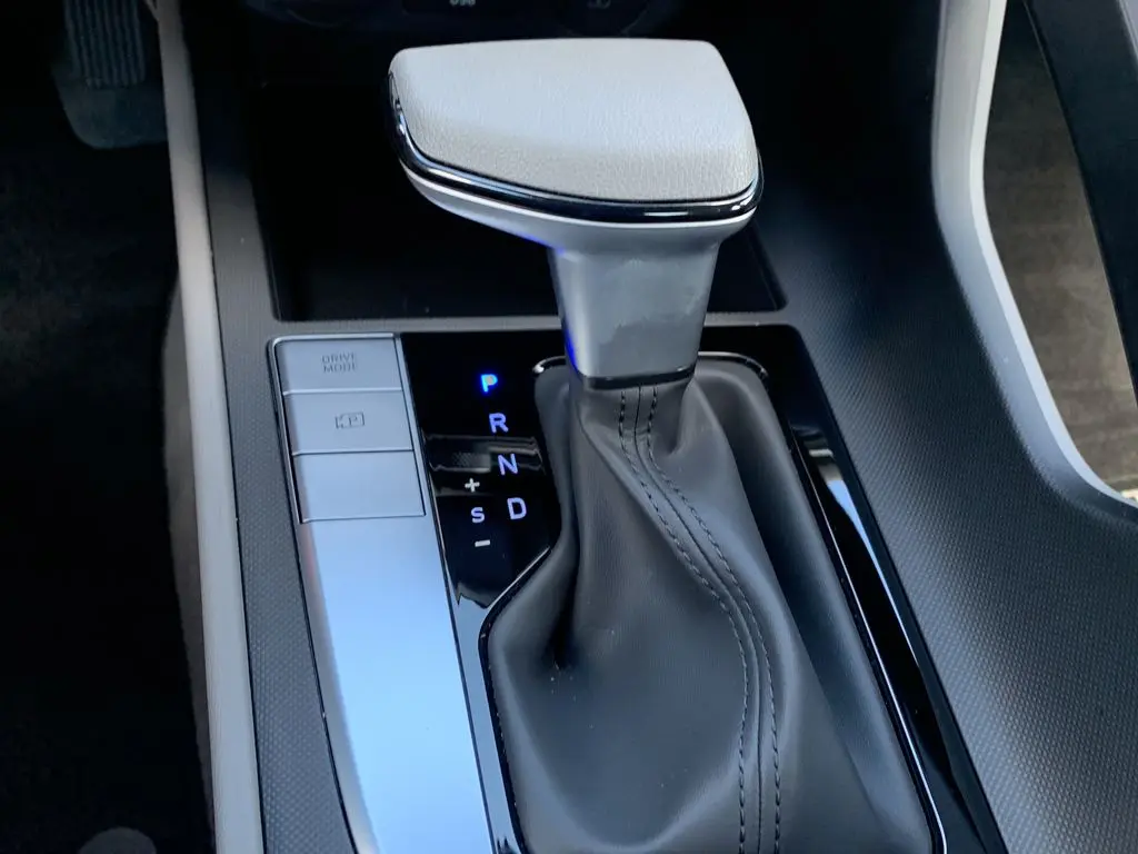 2026 Hyundai Elantra - $21,225