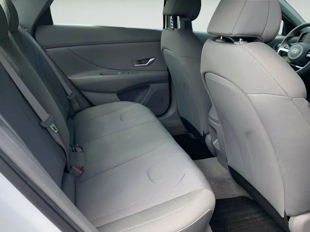 2026 Hyundai Elantra - $21,225