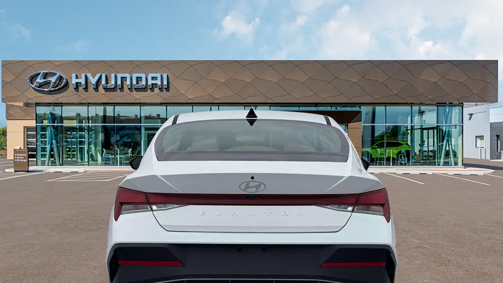 2026 Hyundai ELANTRA SE