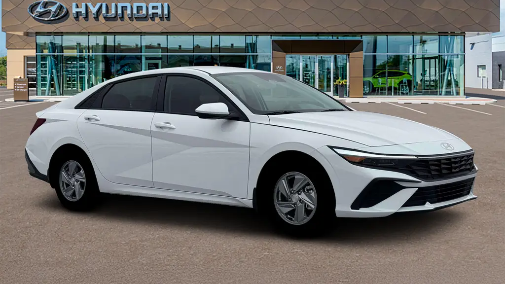 2026 Hyundai ELANTRA SE