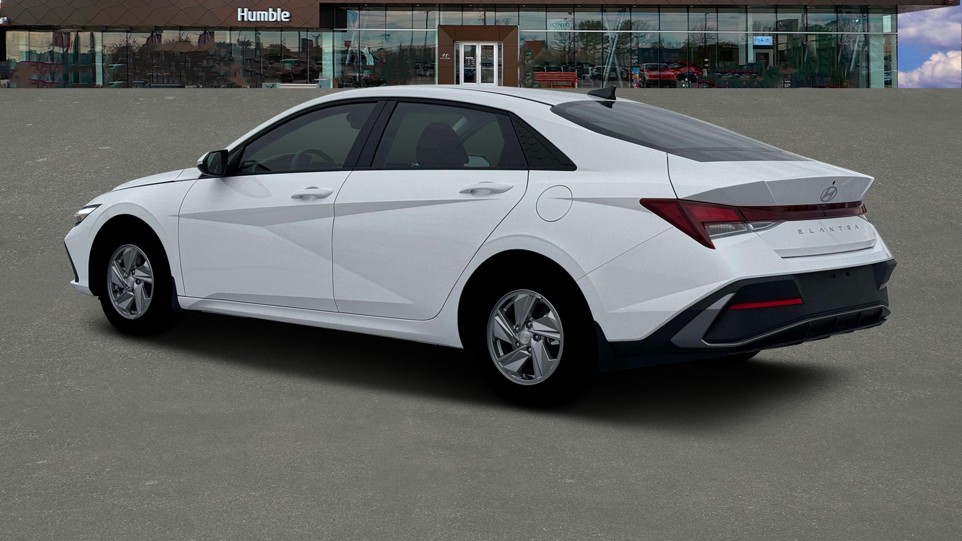 2026 Hyundai ELANTRA SE