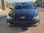 2022 Elantra Thumbnail 7