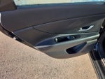 2022 Elantra Thumbnail 16