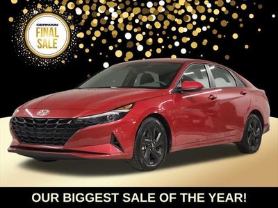 2022 Hyundai Elantra SEL 4DR Sedan