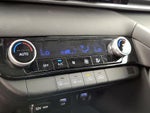2022 Elantra Thumbnail 16