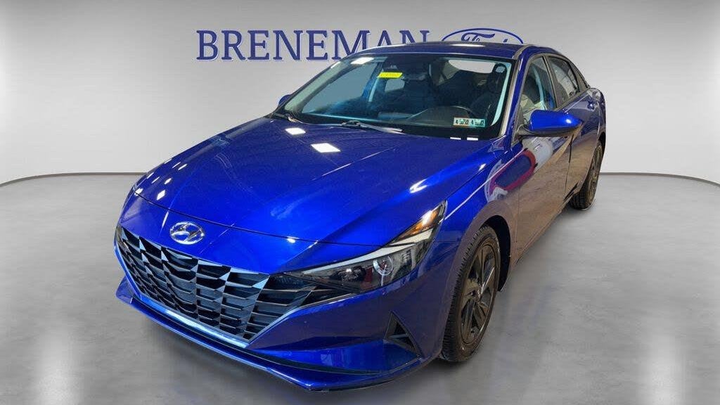 Preowned 2023 Hyundai ELANTRA SEL for Sale