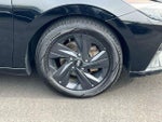 2023 Elantra Thumbnail 7