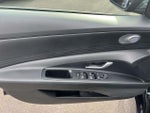 2023 Elantra Thumbnail 14