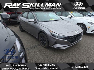 2023 Hyundai Elantra SEL 4DR Sedan