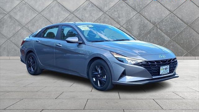 Preowned 2023 Hyundai ELANTRA SEL for Sale