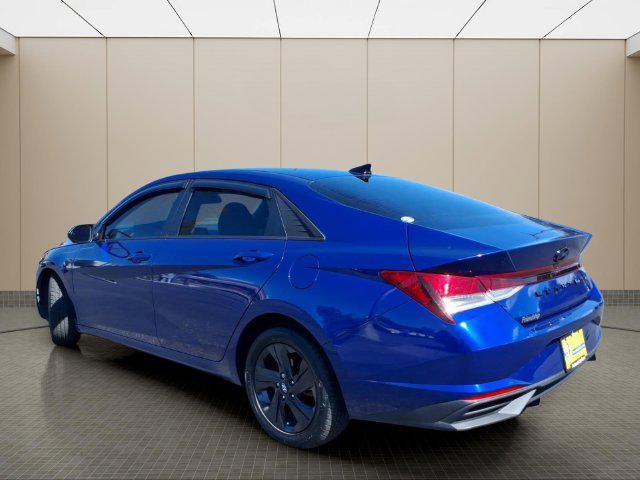 2021 Hyundai Elantra - $14,935