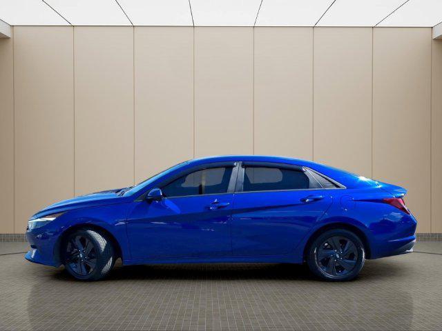 2021 Hyundai Elantra - $14,935