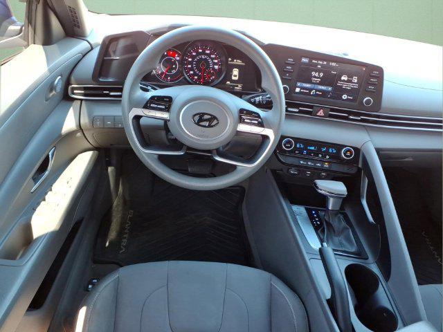 2021 Hyundai Elantra - $14,935